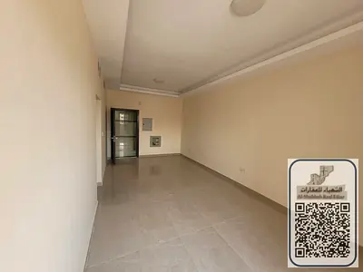 🏢 **غرفتين وصالة للإيجار السنوي في الجرف 3 – عجمان**  فرصة مميزة لاستئجار شقة بمواصفات ممتازة وموقع مميز في الجرف 3، مناسبة للعائلات.