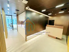 Fitted Office | Upgraded | Near to Metro |High Floor| Lake View