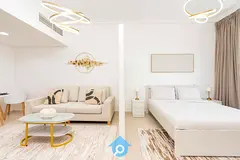 Stylish Upgraded Studio | Lake View | Next Metro