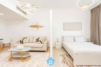 Stylish Upgraded Studio | Lake View | Next Metro