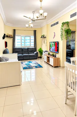 🏡 Master bedroom available in fully furnished 1BHK | Ideal for Indian Executive Couple /  Lady