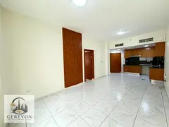 Chiller Free 1BR| Free Parking | Golden Sands 12