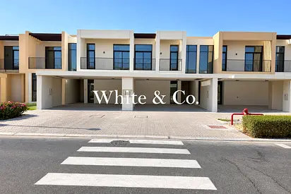 3 BED VACANT | GREENVIEW 3 | SINGLE ROW