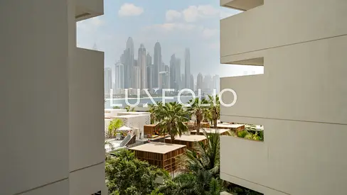 VACANT I BEACH ACCESS I FIVE STAR LIVING