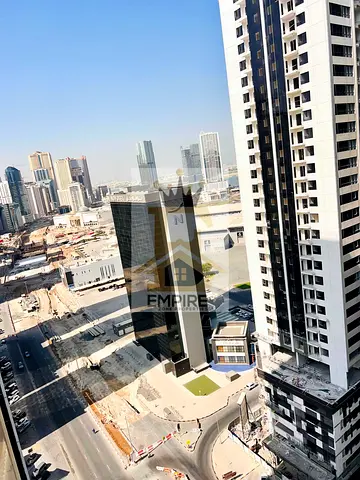 1 month free prime location good Office2 washroom big space1 parking free