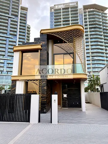 Branded Residence | 5 Bed + Maid Villa | Brand New