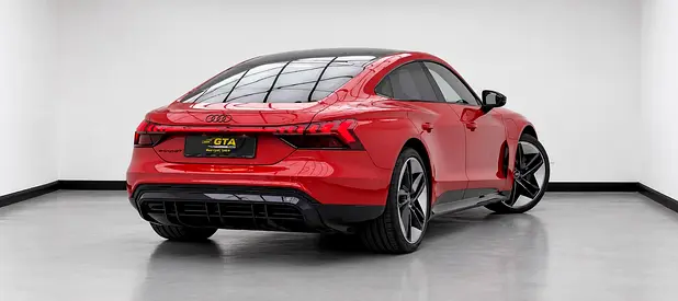 2022 AUDI E-TRON GT 照片 4