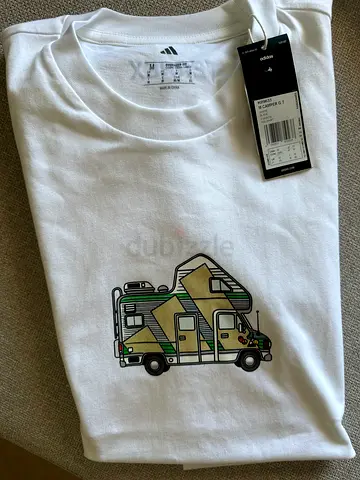 Adidas T-shirt