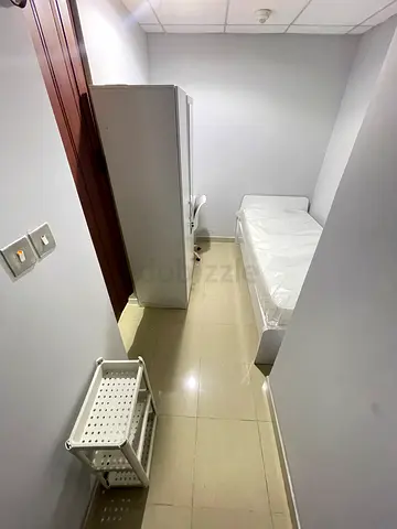 Cozy room attached private washroom