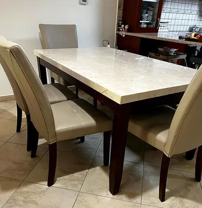 Marble Top 6 seater Dining Set at Throwaway Price