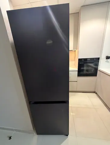 Samsung Bespoke Fridge On Top Bottom Freezer Like New