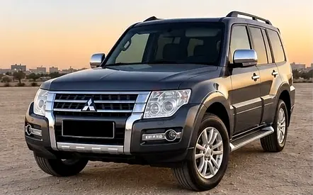 Mitsubishi Pajero GLS 3.8 V6 | GCC Specs | 7 Seater | CarPlay | Rear Camera