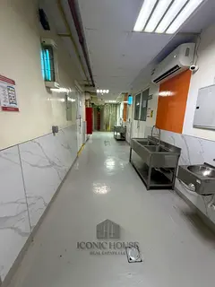 Shop (Commercial Kitchen) for Rent
