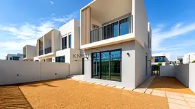 Single Row | Huge Plot I Vastu