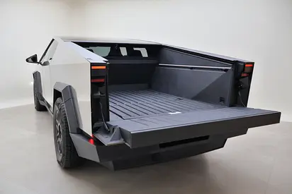 2025 Tesla CYBERTRUCK 照片 6