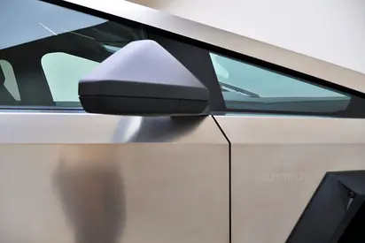 2025 Tesla CYBERTRUCK 照片 7