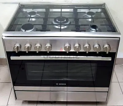 Bosch 5-Burner Stainless Steel Gas Cooker with Oven - Good Condition