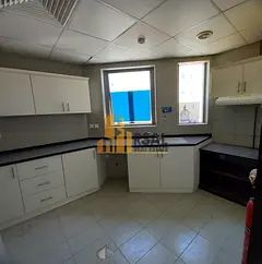 1BHK With 2Bathroom/Family Building/Near Almidna Shopping Center