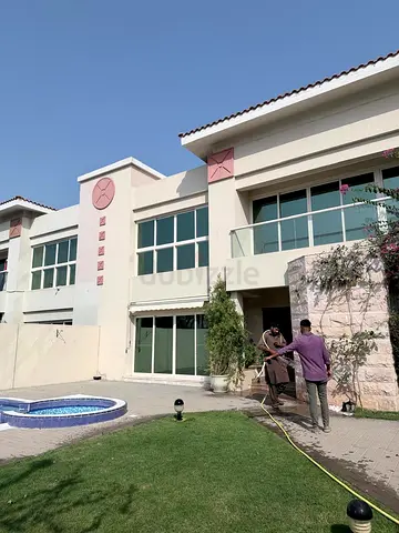 Spacious villa for rent in Jumeirah Dubai