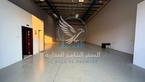 Warehouse for Rent in Sharjah – Main Road