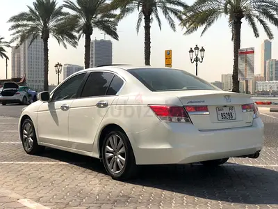 Honda Accord EX 2012 GCC Specs
