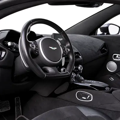 صورة 8 لـ 2020 Aston Martin VANTAGE