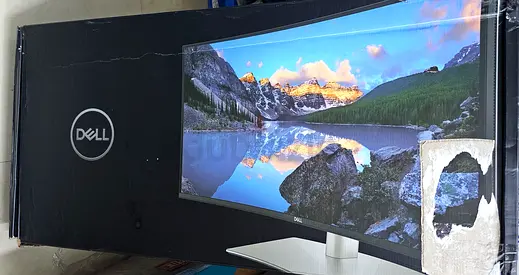 Dell UltraSharp 34 Curved ThunderBolt Hub Monitor (U3425WE)