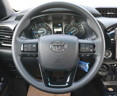 2026 Toyota HILUX thumbnail 20