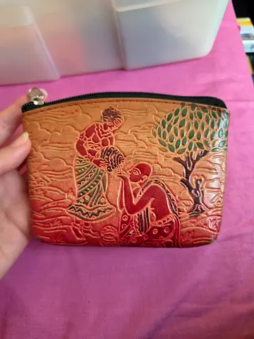 Traditional Leather Purse