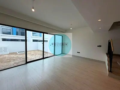 3BR Villa | Santorini | Courtyard & Community Views