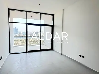 Brand New | Fitted Kitchen | Vacant | Spacious