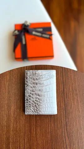 *HÈRMES* MC² Euclide Card Holder  (Crocodile leather ) 🐊  ** *HAND MADE*