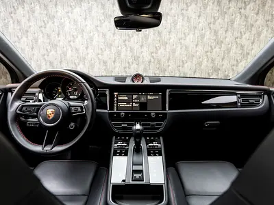 2025 Porsche MACAN 缩略图 17