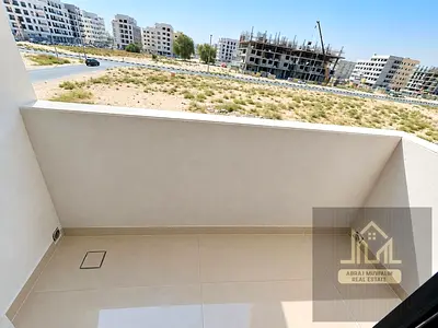 LUXURY 1BHK AVAIABLE READY TO MOVE FOR FAMILY HUGE SIZE APARTMENT WITH BALCONY 2BATH RENT 40K