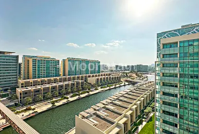 High Floor | Corner | Canal View