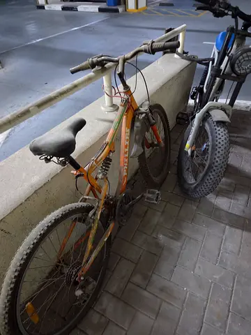 Used Orange Mountain Bike - 26" Frame, Good for Trails