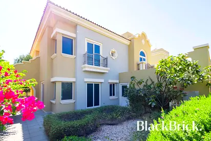 Vacant Now | 5 Beds | Great Location