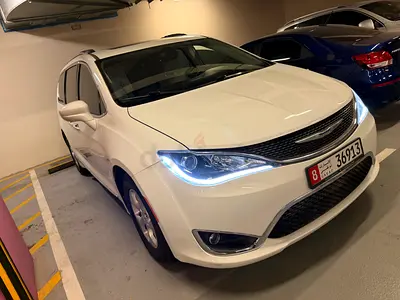 2019 Chrysler Pacifica Touring L Plus GCC Specs