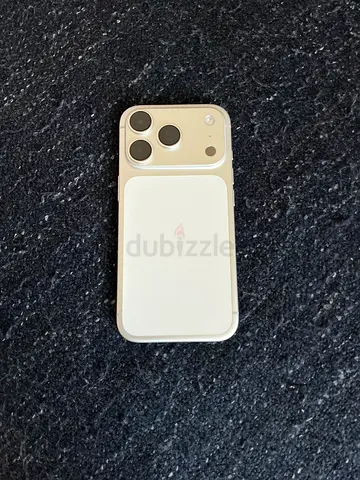 iPhone 17 Pro (Silver) 256 GB (6 months old, perfect brand new)