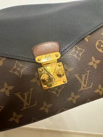 Louis Vuitton Pallas chain black monogram