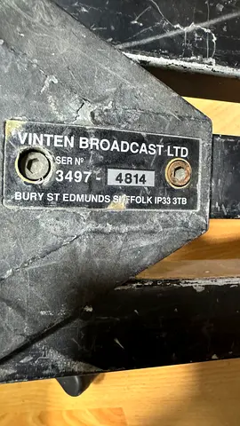 Vinten doly broadcast 3497