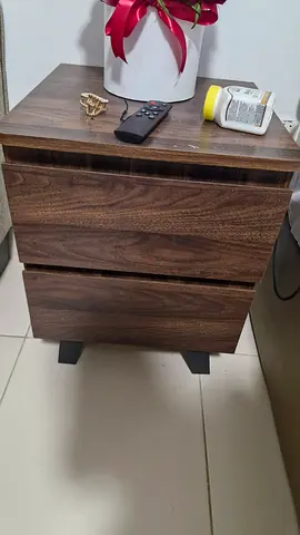 Side table, needs to go tomorrow