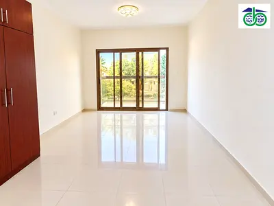 2 BHK AVAILABLE ( NO COMMISSION ) DIRECT FROM OWNER, ONLY FOR FAMILY