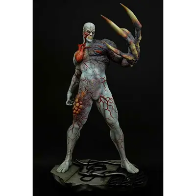 Resident evil tyrant figure
