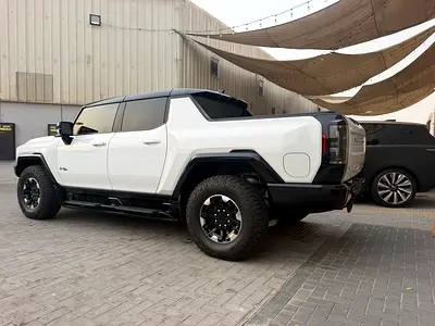 2022 GMC HUMMER — фото 4