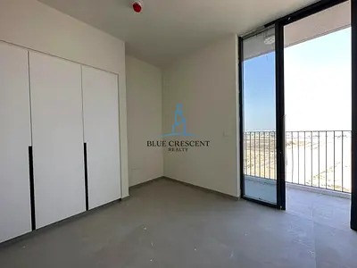 Spacious Home | Close to Shops, Dining & Amenities | Resale