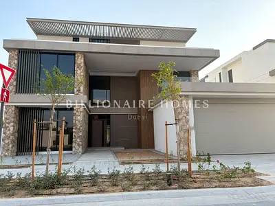 Geniune Re Sale - On The Park - The Retreat
