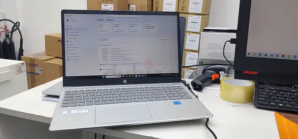 Hp laptop 13th gen i l3-1315U