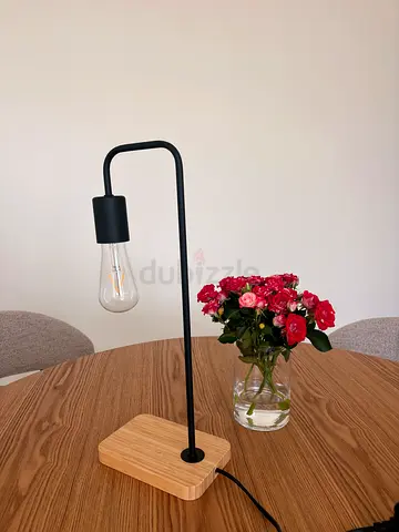 TVÄRHAND Table lamp, black/bamboo + LED bulb