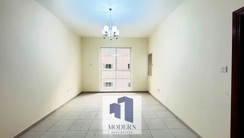 Spacious 1BR Apartment | Balcony | Near Mall of the Emirates